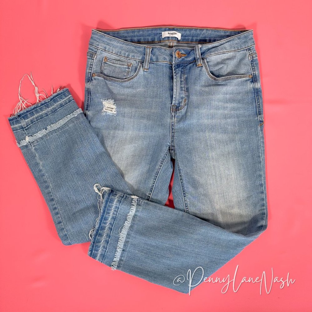 Kensie Vintage Slim Fringe Hem Cropped Jeans in Blue - Picture 3 of 9